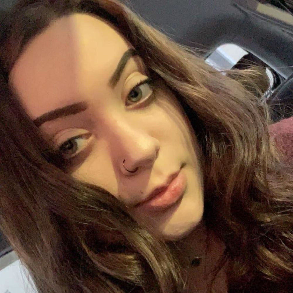 Meet your Posher, Carly